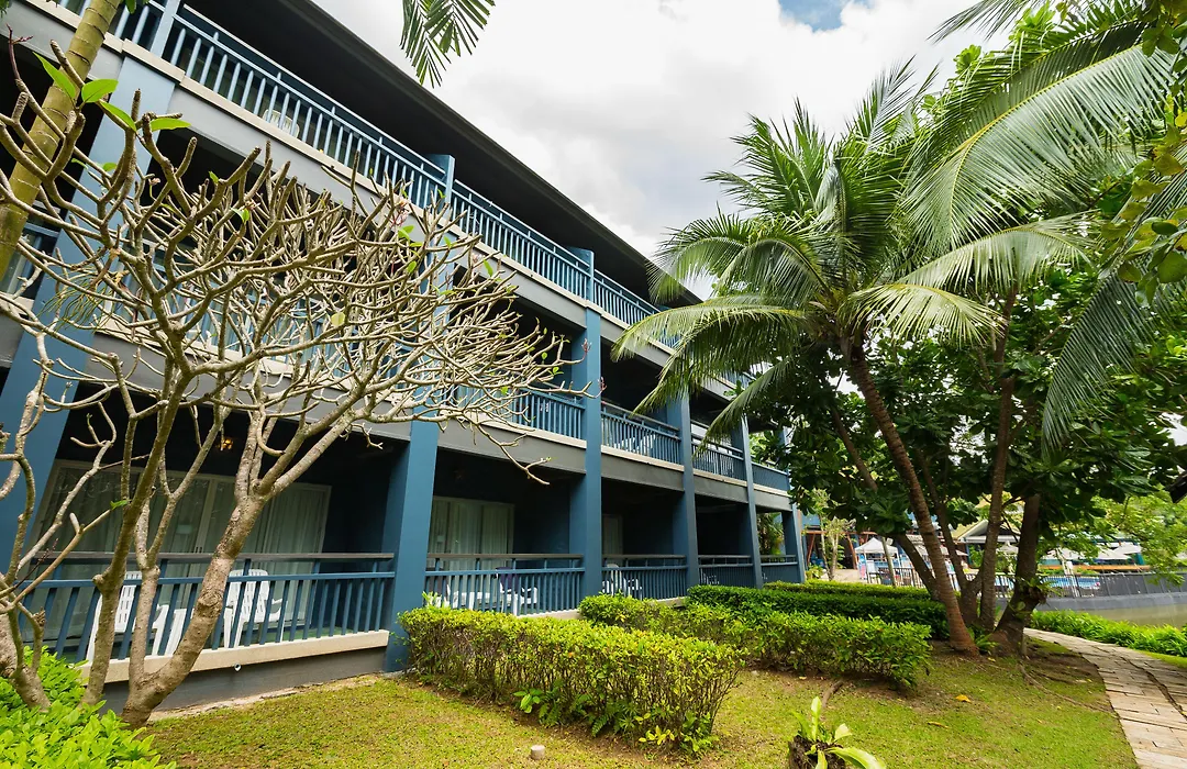 Peace Laguna Resort & Spa-1
