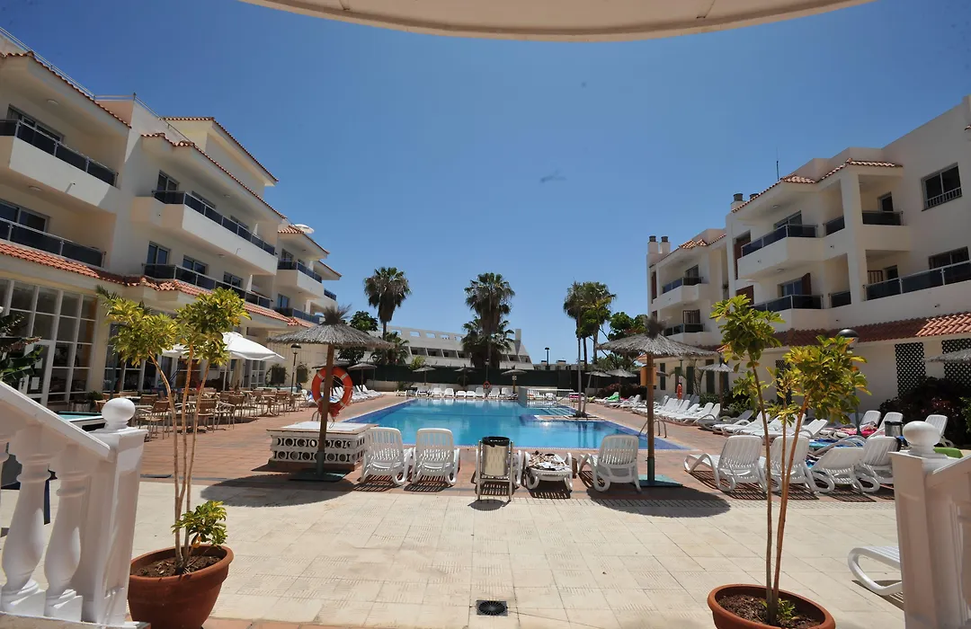 Apartamentos Oro Blanco-1