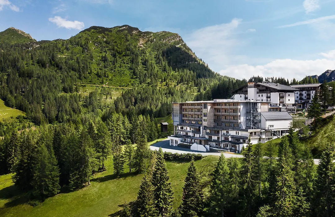Falkensteiner Family Hotel Sonnenalpe-1