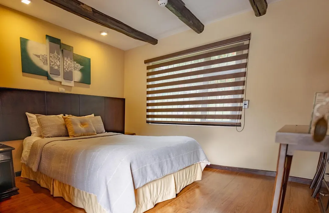 Hosteria Duran-1