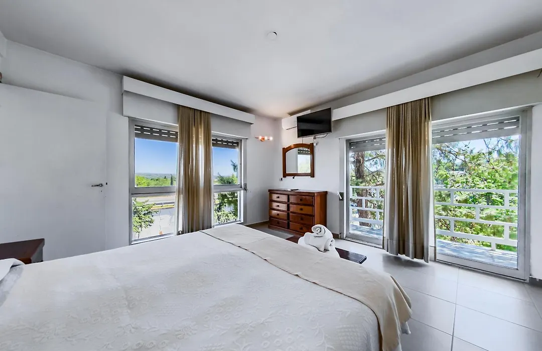 Gran Hotel Las Lajas-1