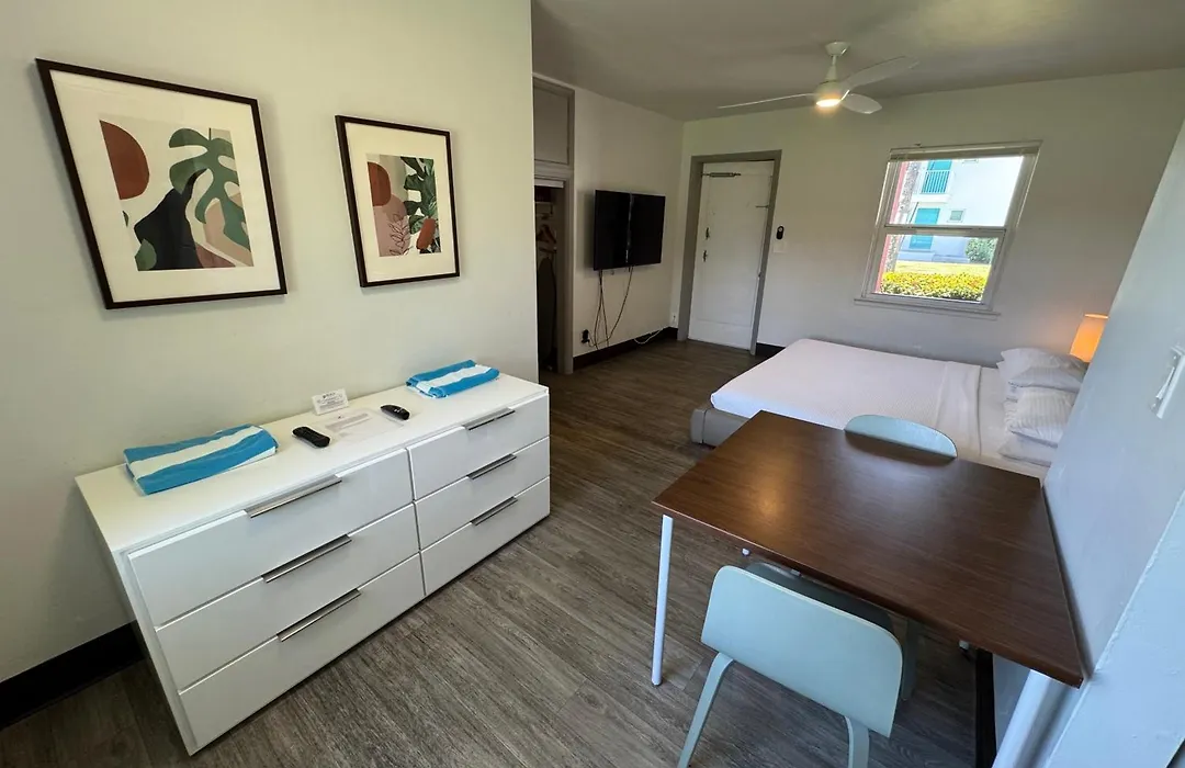 Rolo Beach Hotel-1