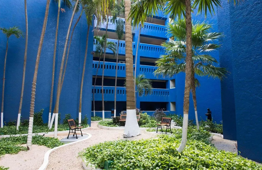 Club Regina Cancun-1