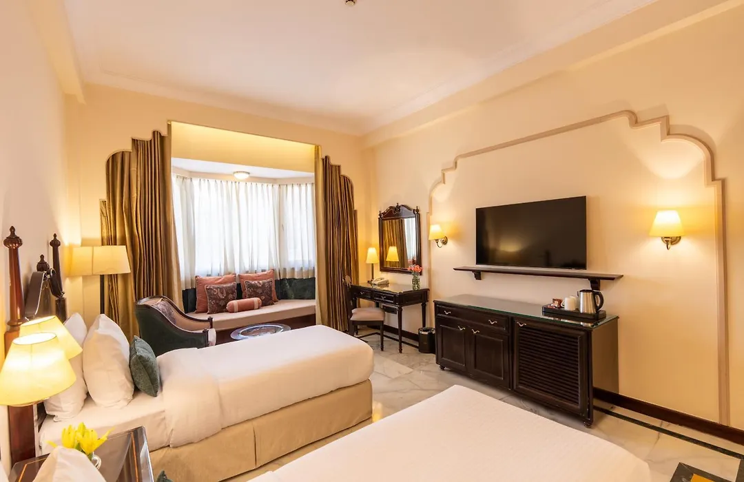 Kk Royal Hotel & Convention Centre-1
