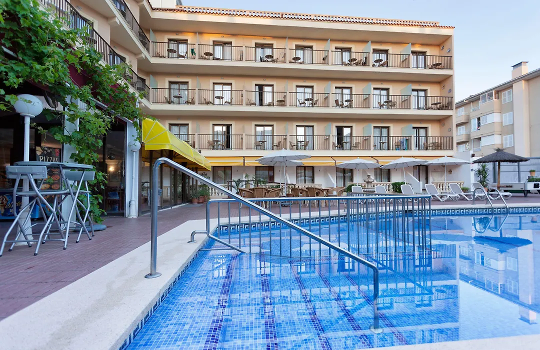 Hotel Amoros-1