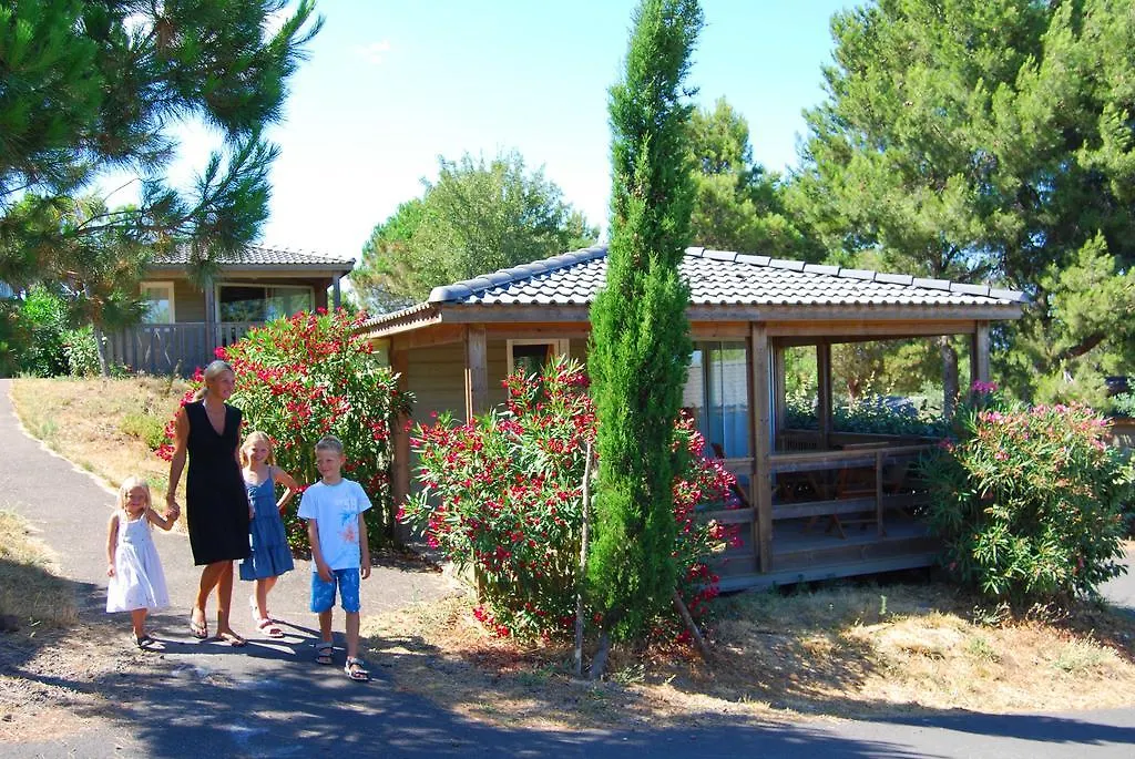 Lagrange Grand Bleu Vacances – Résidence Les Pescalunes-1