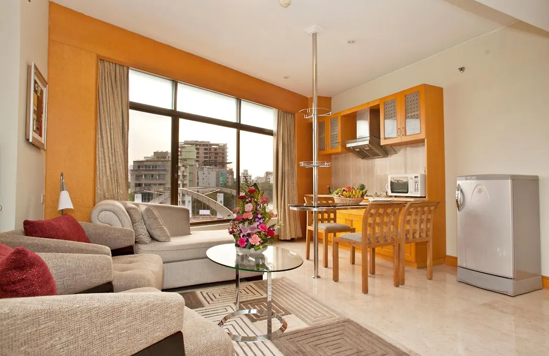 Lakeshore Hotel & Apartments-1