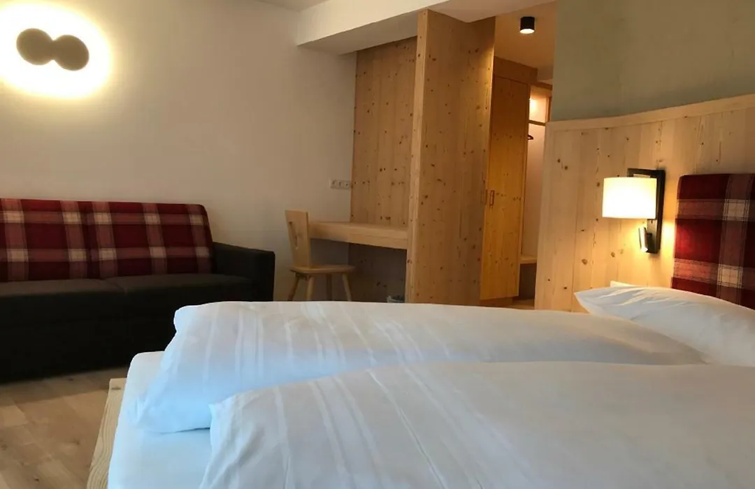 Hotel Schoenblick-1