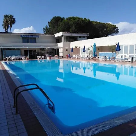Belvedere Hotel Club-3