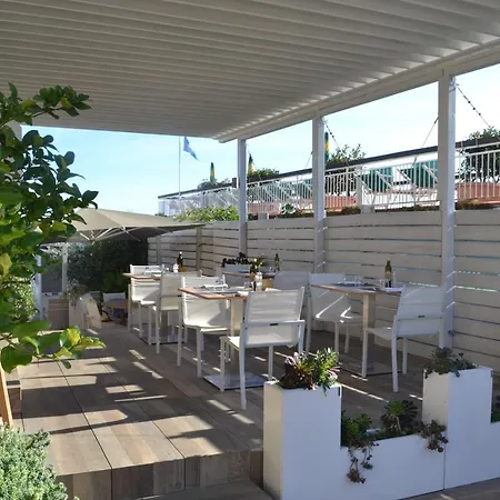Hotel La Baia-2