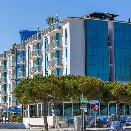 Hotel Ambassador-2