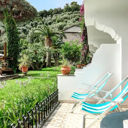 Grand Hotel Capodimonte-3