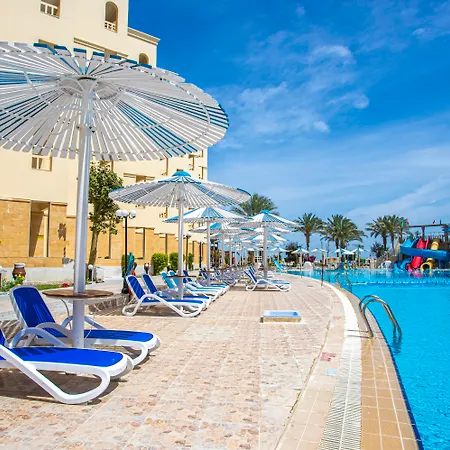 Amc Royal Hotel & Spa-2