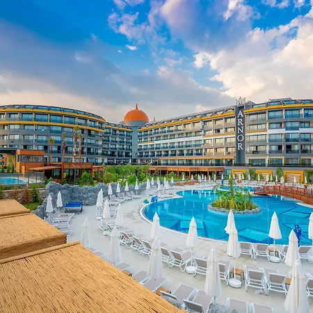 Arnor De Luxe Hotel&Spa-3