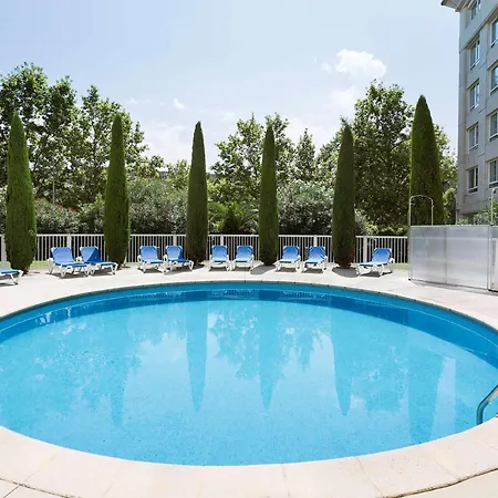 Novotel Suites Montpellier Antigone-2