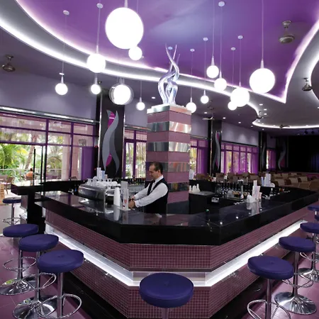 Hotel Riu Caribe-3