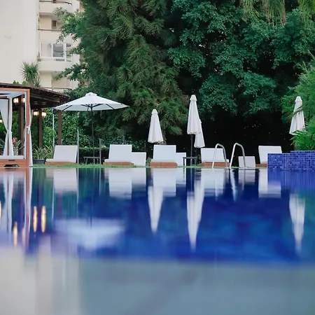 Odysseia Hotel Kapetanios-3