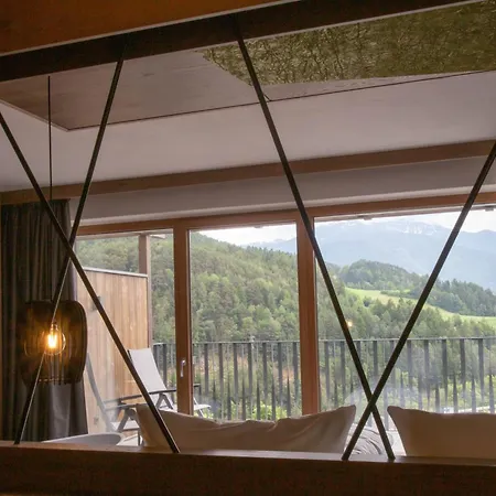 Molaris Lodge-2