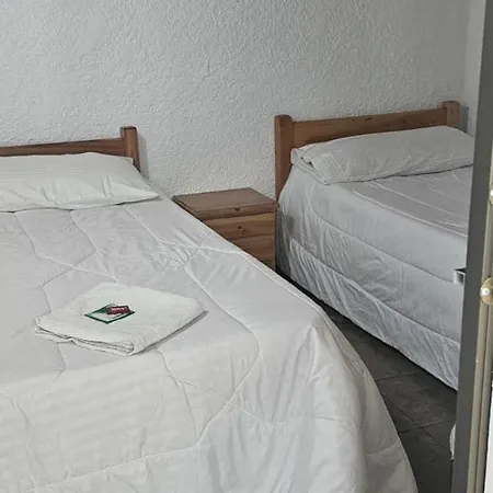 Portal Norte 170 ACOGEDORAS HABITACIONES CON TODOS LOS SERVICIOS-3