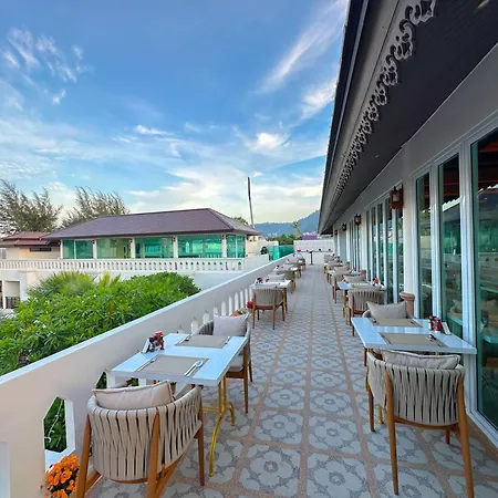 Quality Beach Resorts And Spa Patong-2