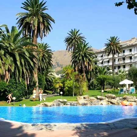 Savoia Apartments-3