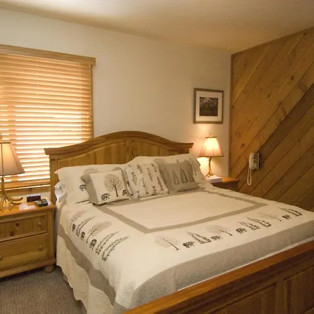 Snowcreek Resort Vacation Rentals-3