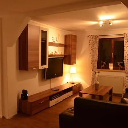 Dahoam By Sarina - Rooms & Suites-3