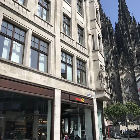 Smarty Cologne Dom Hotel - Boardinghouse - Kontaktloser Self Check-In-2