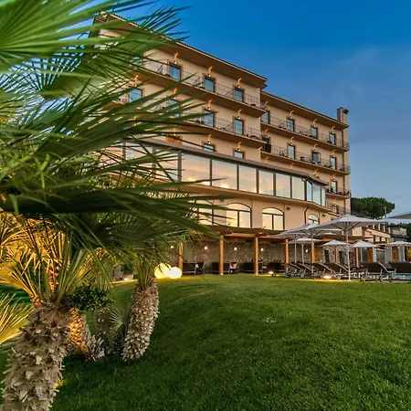Grand Hotel Due Golfi-3