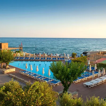 Silva Beach Hotel-3