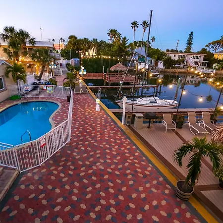 Bay Palms Waterfront Resort - Hotel And Marina-2