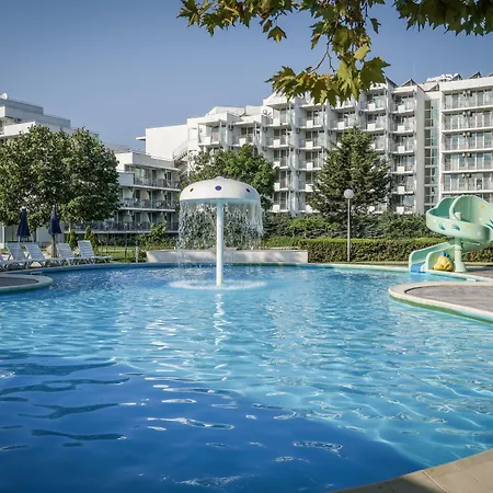Hotel Sandy Beach-3