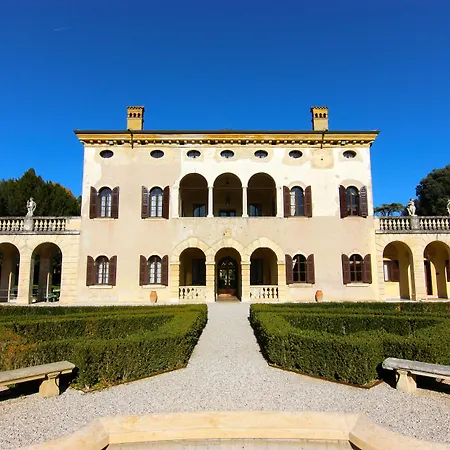 Hotel Villa Giona-3