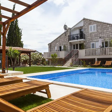 Villa Mediterranea-3