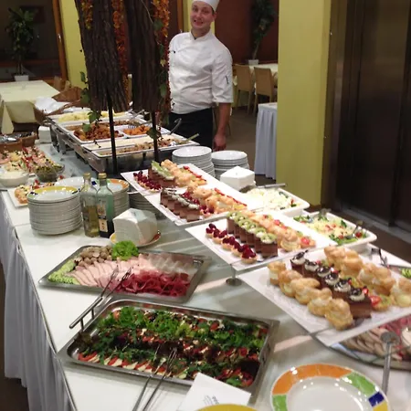Park Holiday Congress & Wellness Hotel-2