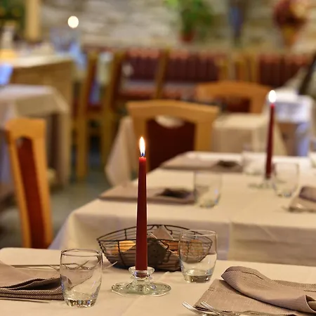 Hotel Cristallo-3