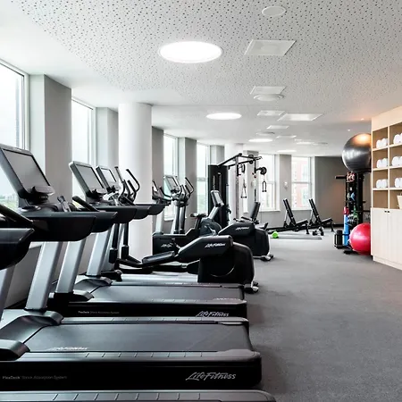 Moxy The Hague-2