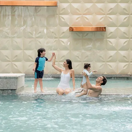 Novotel Living Bangkok Sukhumvit Legacy-3