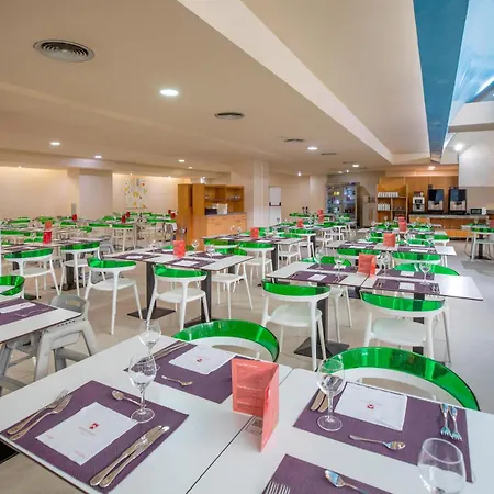 Hotel Servigroup Marina Playa-3