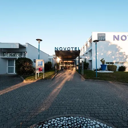 Novotel Chartres-2