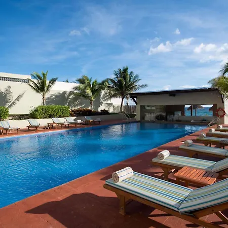 Club Regina Cancun-2