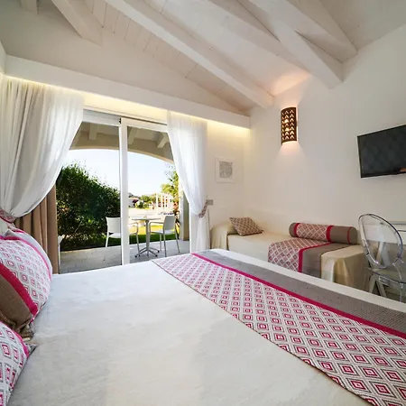 Limone Beach Resort-2