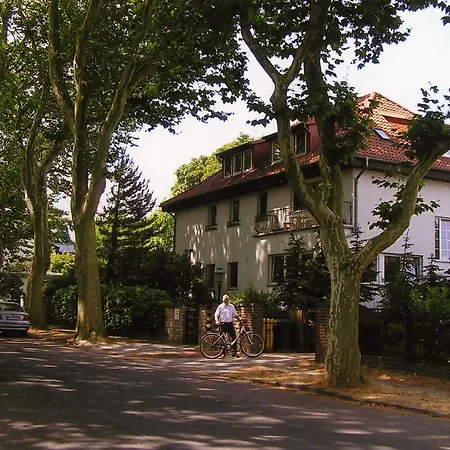 Apart Pension Babelsberg-3