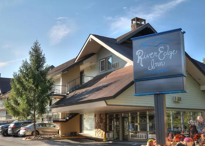 Cheap hotels River Edge Inn