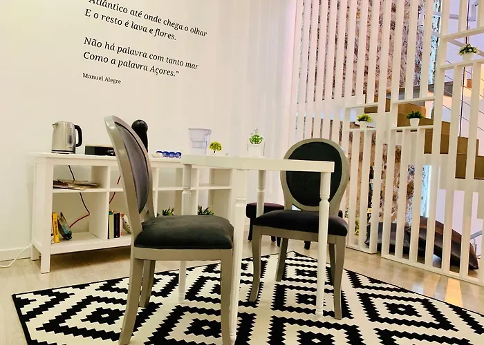 Hotel Aeroporto: Urban Apart - Azores