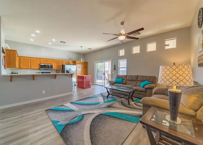 Gorgeous Las Vegas Home With Rv Parking