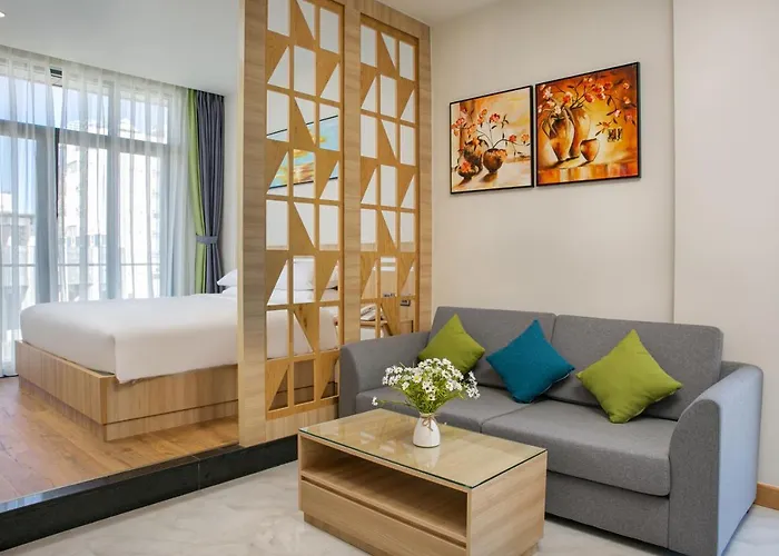 Sun River Hotel & Apartment