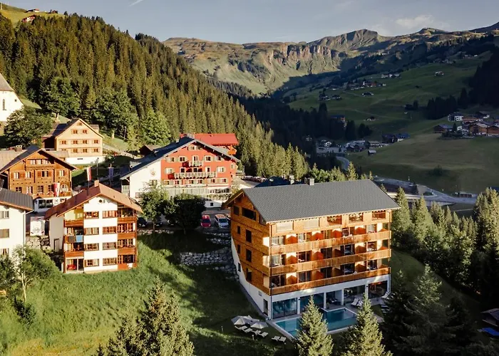 Adler Damuels Gasthof Hotel