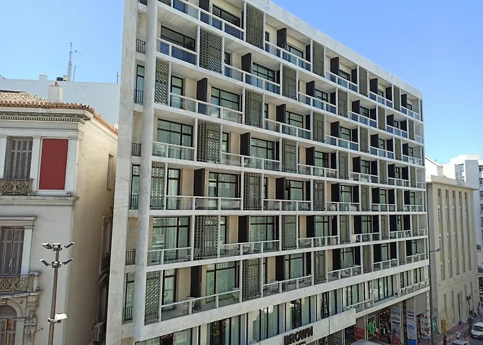 Hotel Jacuzzi: Brown Acropol, A Member Of Brown Hotels