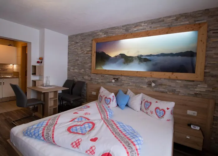 Ferienvermietung: Haus Bergwelt